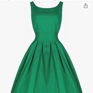 DREAGAL Pleated Skirt Dress